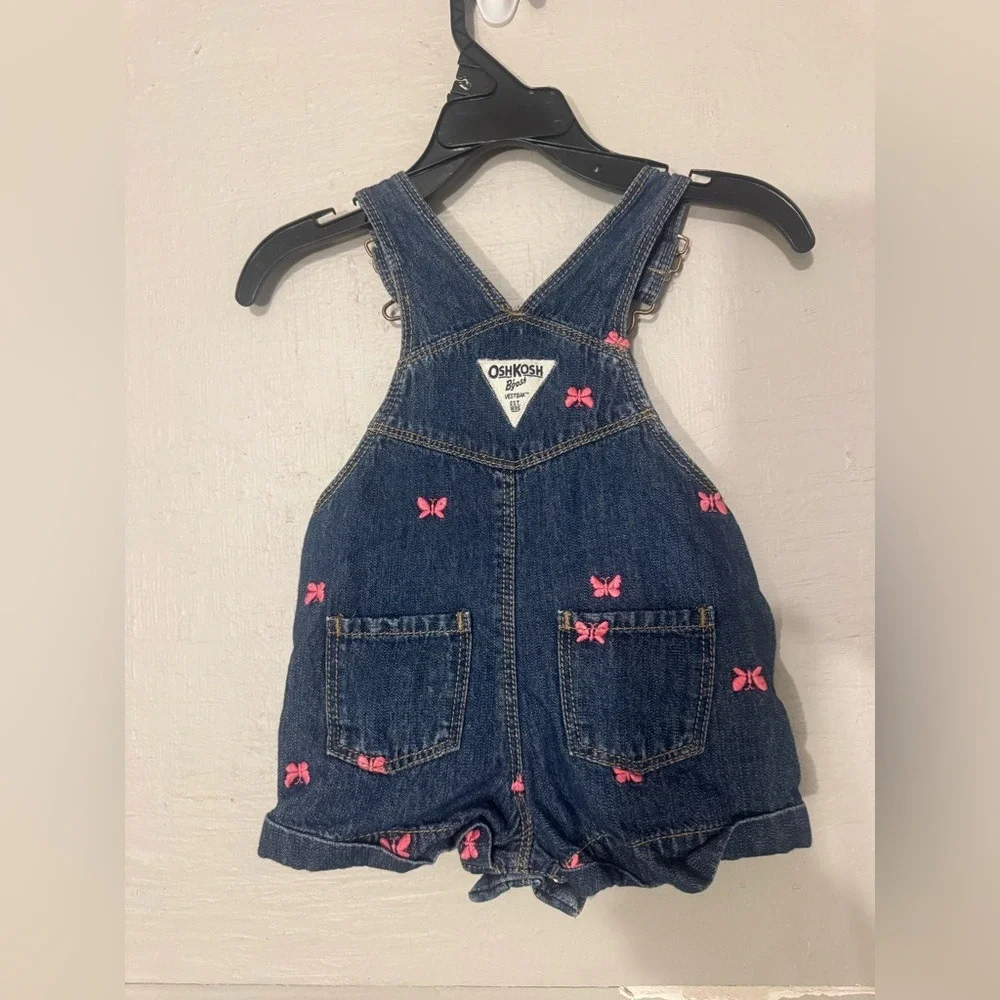 OshKosh B'gosh Denim Short Overalls with Pink Butterflies Size 12 Months